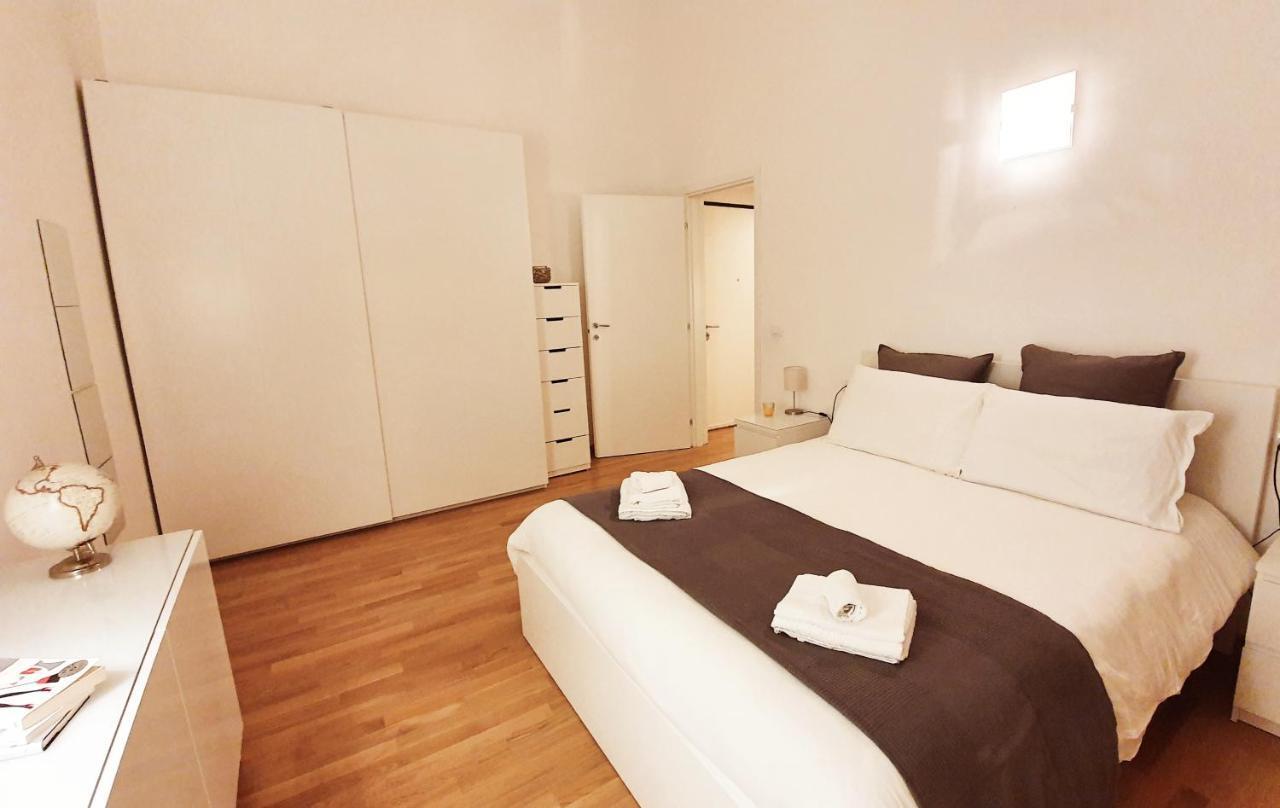 Almare - White House Apartment ลีวอร์โน ภายนอก รูปภาพ