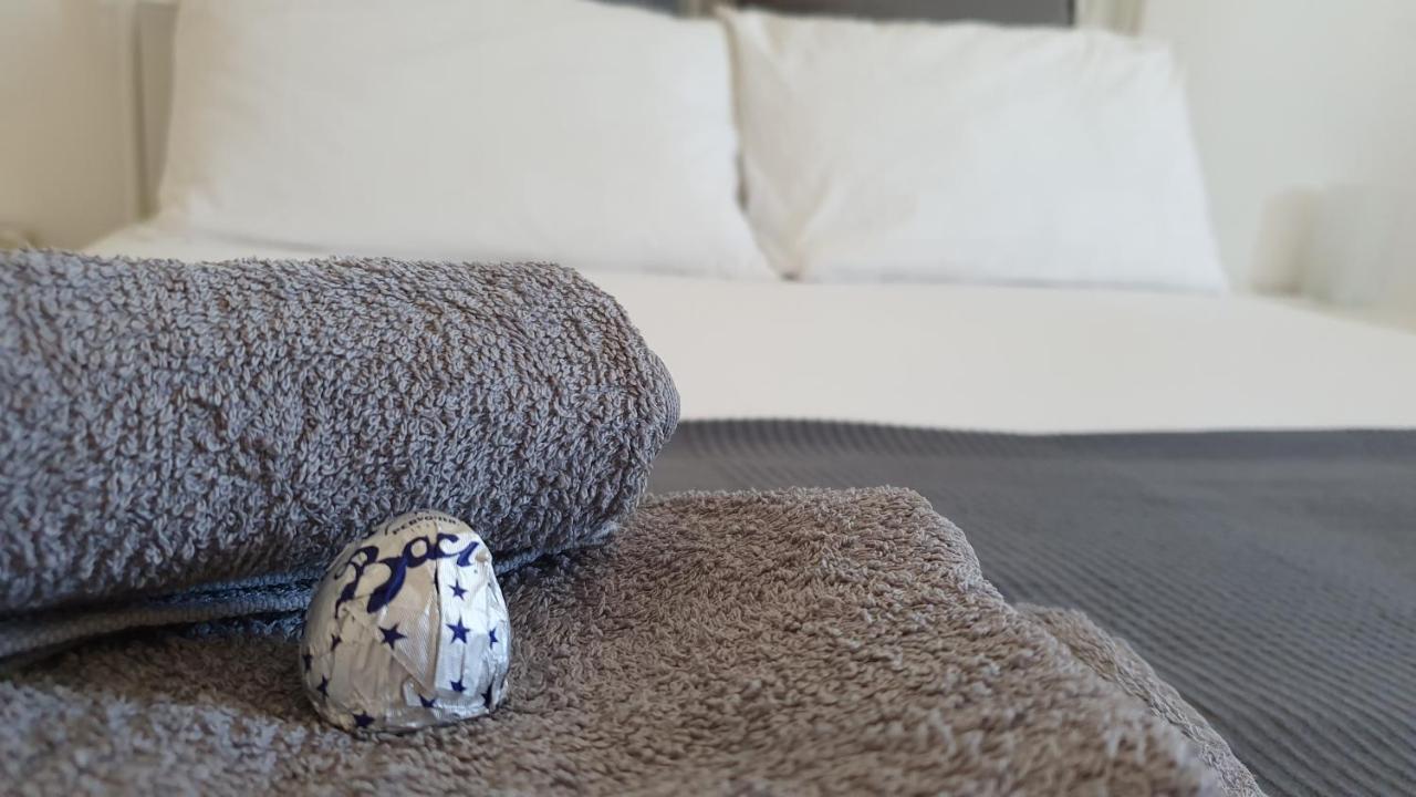 Almare - White House Apartment ลีวอร์โน ภายนอก รูปภาพ