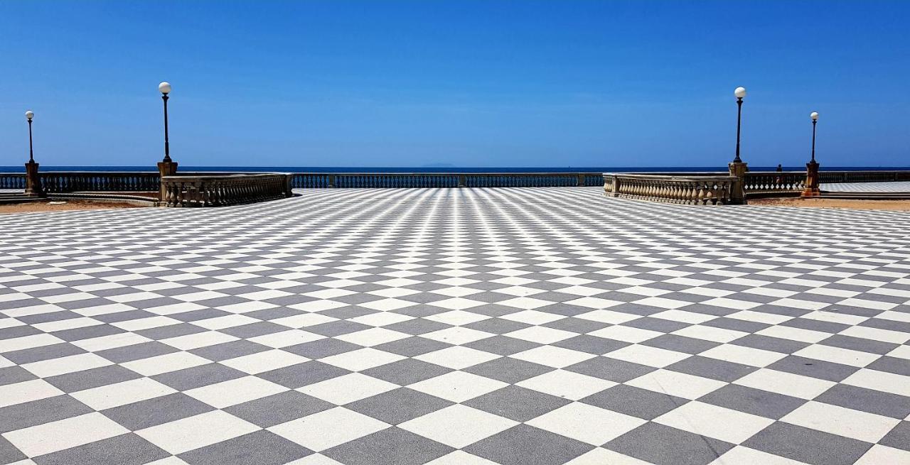 Almare - White House Apartment ลีวอร์โน ภายนอก รูปภาพ